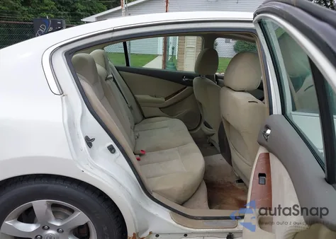 2008 Nissan Altima 2.5 S z USA, uszkodzony, nr VIN 1N4AL21E18N422770